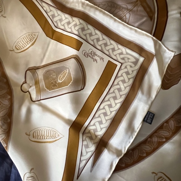 Limited Edition Silk Scarf “chocolate” - Picture 4 of 10